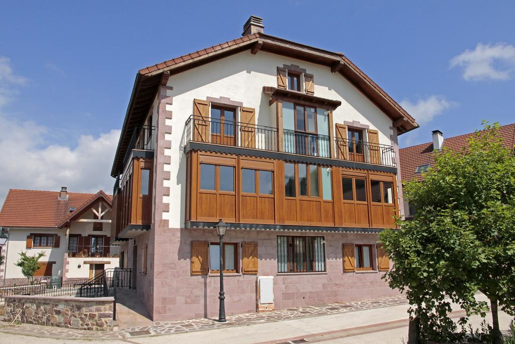 Apartamentos Irati Garralda Buitenkant foto