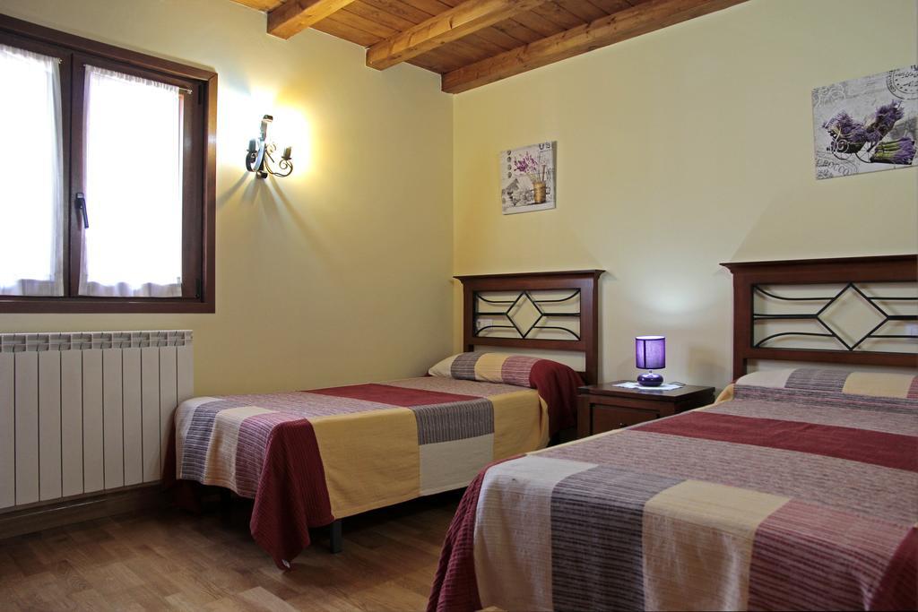 Apartamentos Irati Garralda Buitenkant foto