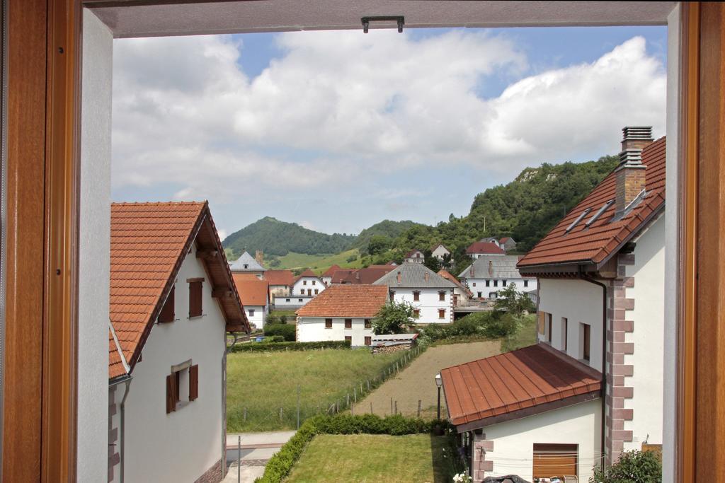 Apartamentos Irati Garralda Buitenkant foto