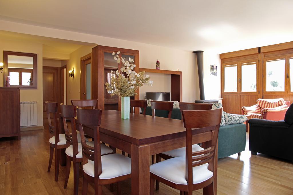 Apartamentos Irati Garralda Buitenkant foto